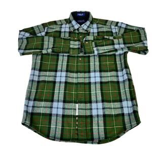 Pendleton Shirt Mens M Green Fireside Plaid Flannel Wool Button Down